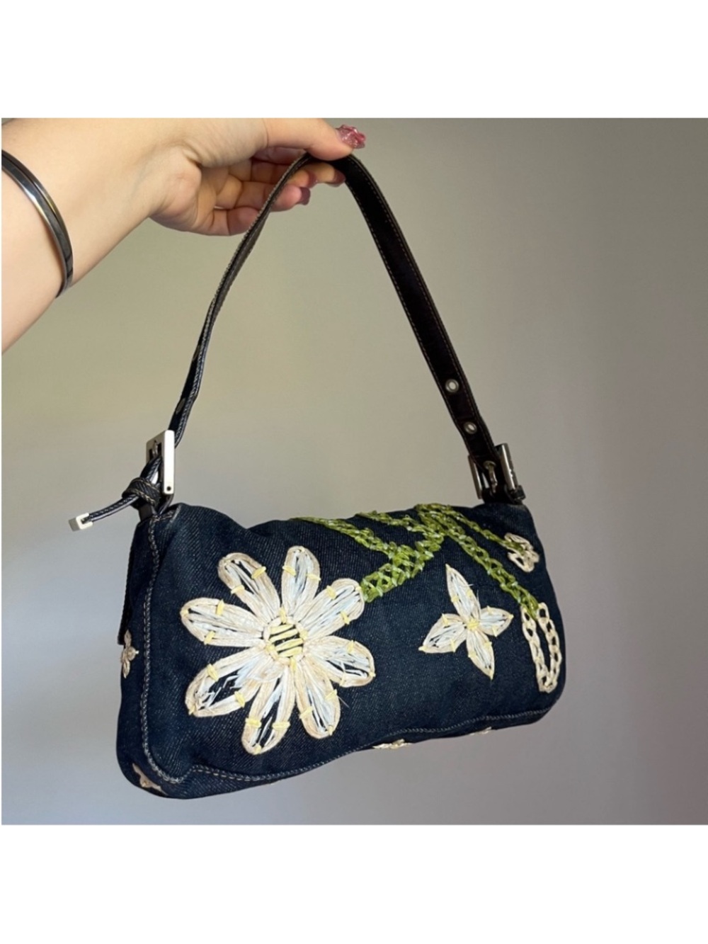 Fendi Baguette Denim Raffia Bag - Picture 4 of 12